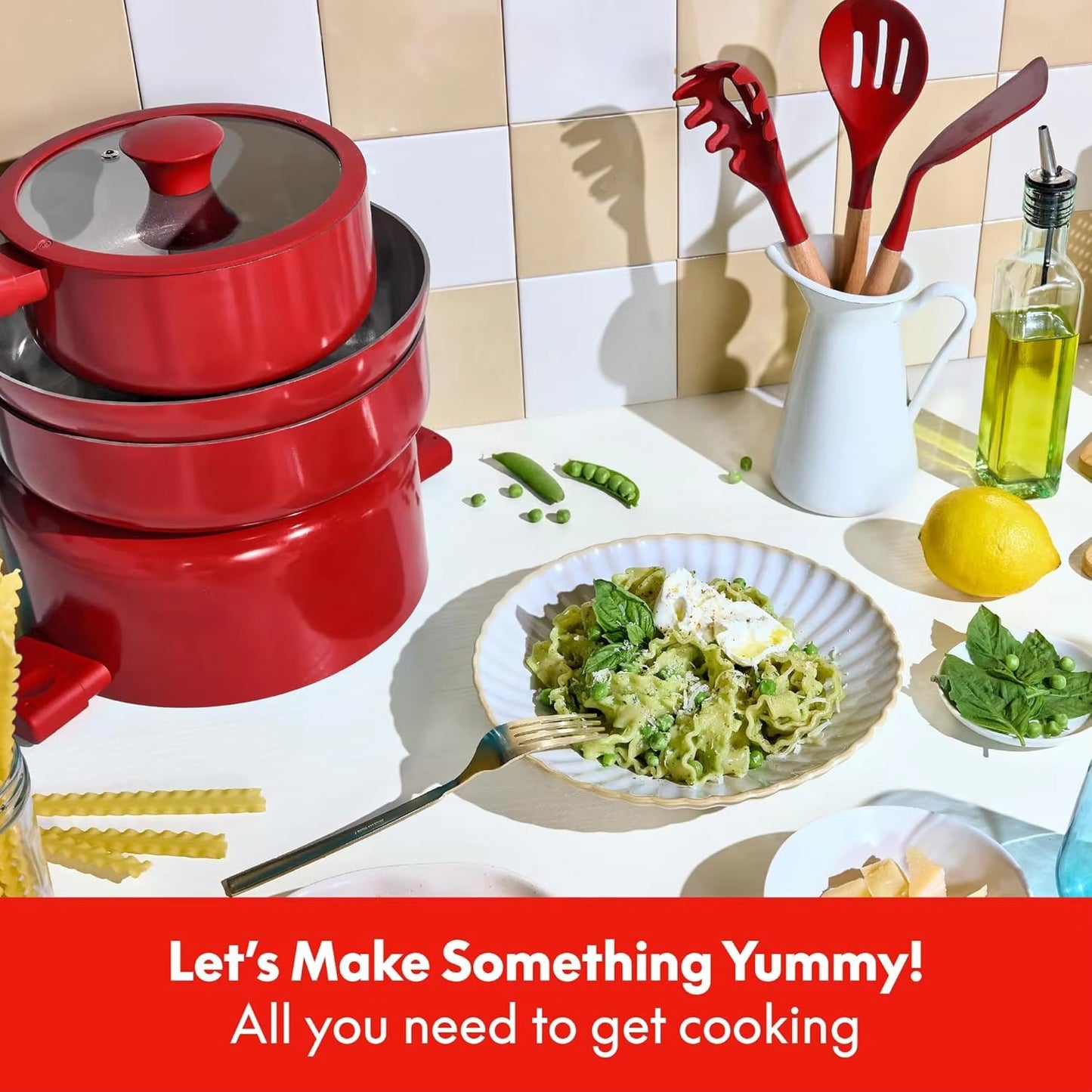 New Arrival Eco-Friendly 12-Pieces Red Nonstick Aluminum Cookware Sets with Ceramic Coating for the Kitchen