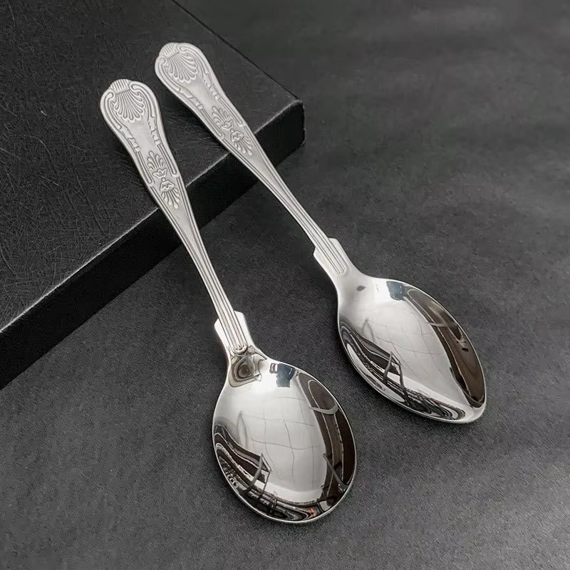 Stainless Steel Shell Knife Fork Spoon Household Western Flatware Steak Retro Relief Round Dessert Cutlery Set