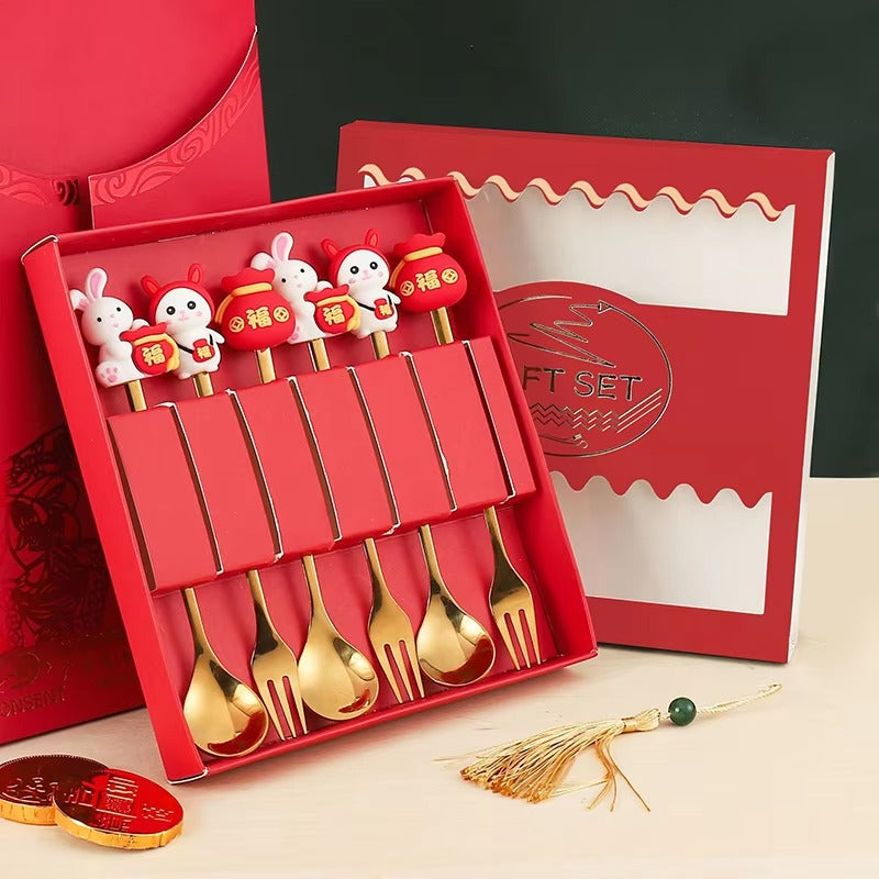 Christmas Gift Set Gold Plated Flatware Metal 410 Stainless Steel Coffee Dessert Spoon Fruit Fork Cutlery in Box